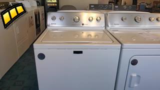 Maytag model MVWC565FW with a 4.2 cubic foot capacity. This Maytag washer has a stainless inner drum(..)