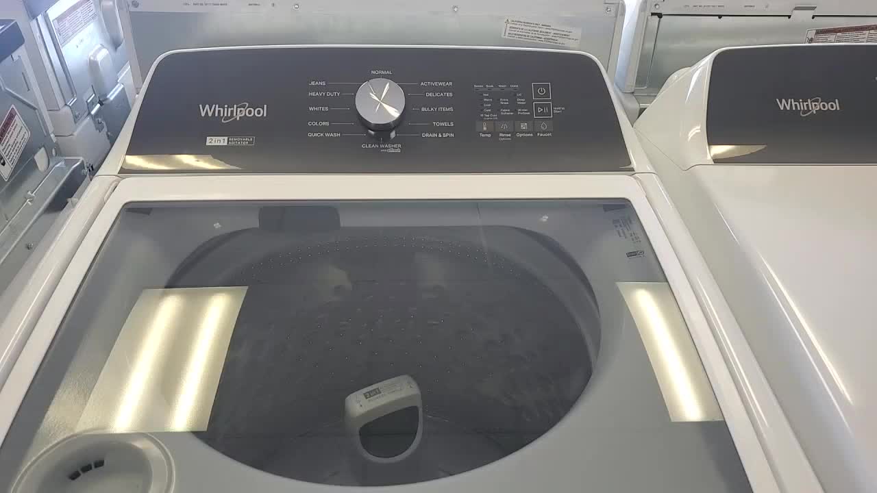 Whirlpool 4.7 - 4.8 cu. ft. Top Load Washer with 2 in 1 Removable Agitator in White 0