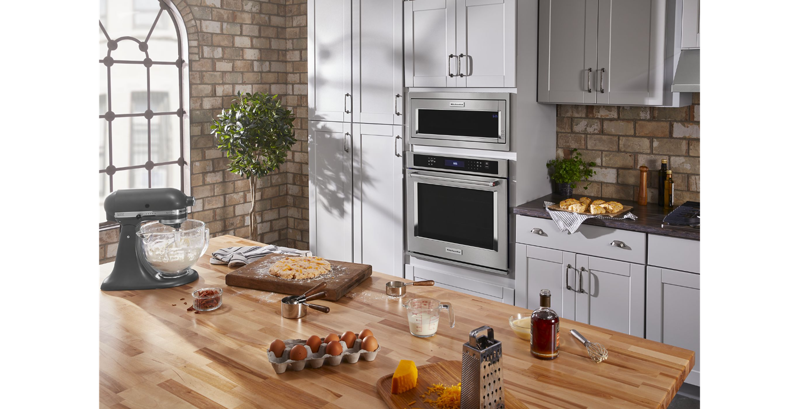 KitchenAid 1.1 cu. ft. Built-In with Sensor Cooking Microwave in Stainless Steel 1